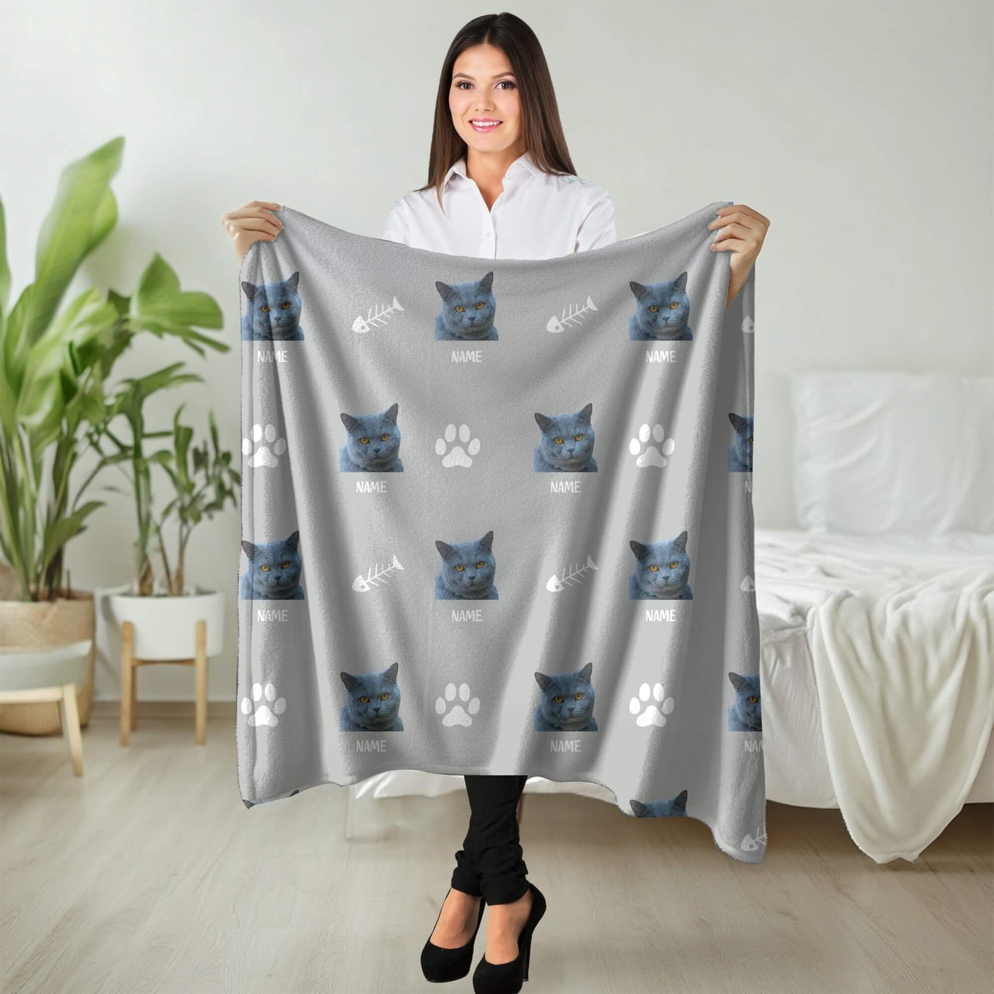 Custom Pet Blanket | Cat - Name - Paw & Bone